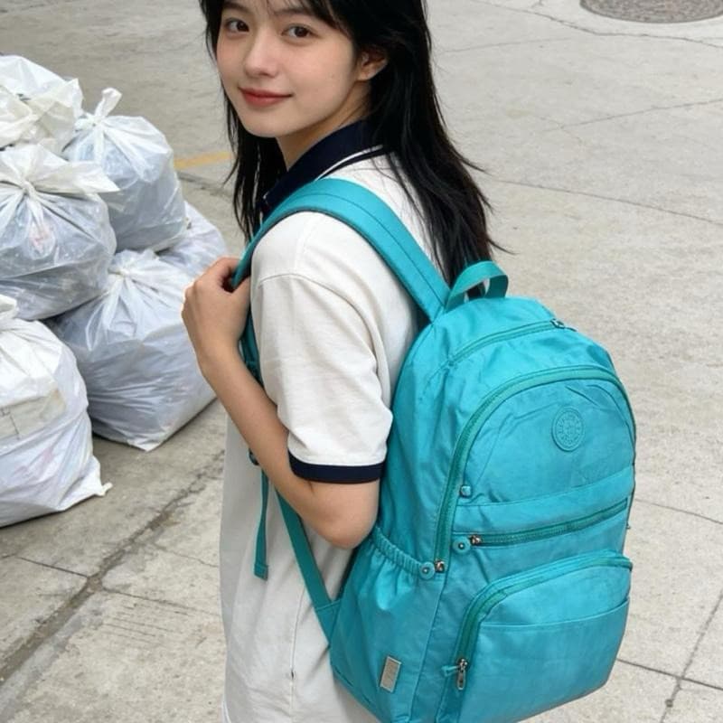Mochila Escolar com Materiais Resistentes à Água