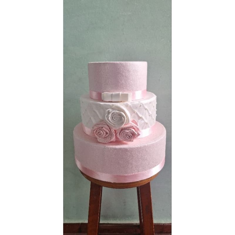 bolo fake Rosa claro glitter