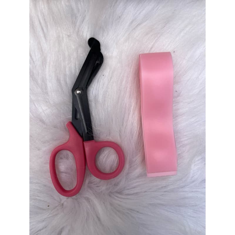 kit tesoura ponta romba rosa+ garrote emborrachado rosa