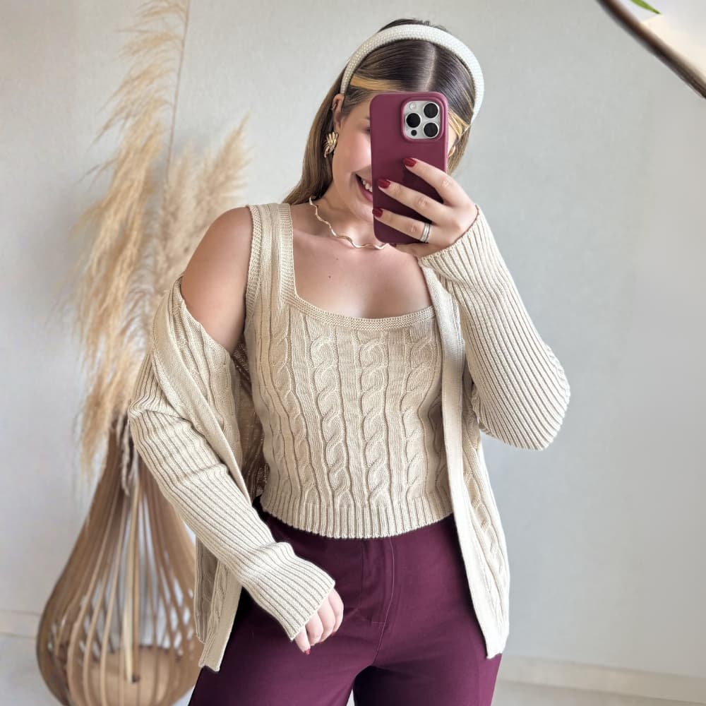 Conjunto Casaco Feminino de Tricô Cardigan com Tranças + Regata Tricot Twin set de Frio