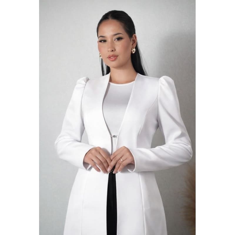 Jaleco feminino com manga bufante | tecido gabardine premium com elasticidade