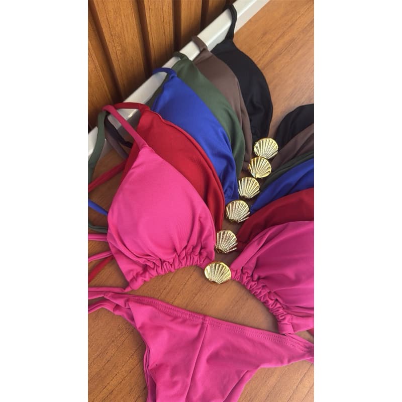 Biquíni cortininha com detalhe concha calcinha semi fio marquinha fita tendência blogueira moda praia