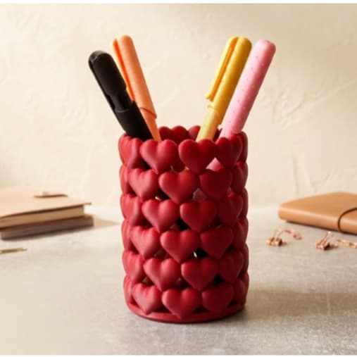 Porta Pinceis / Canetas Decorativo Coração Moderno