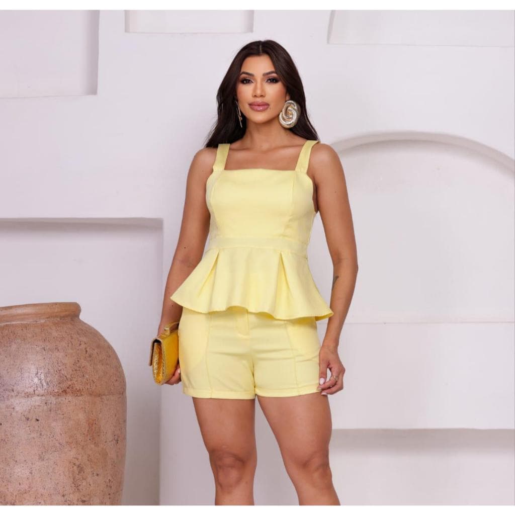 Blusa Feminina Peplum com Alças Largas | Elegante e Moderna