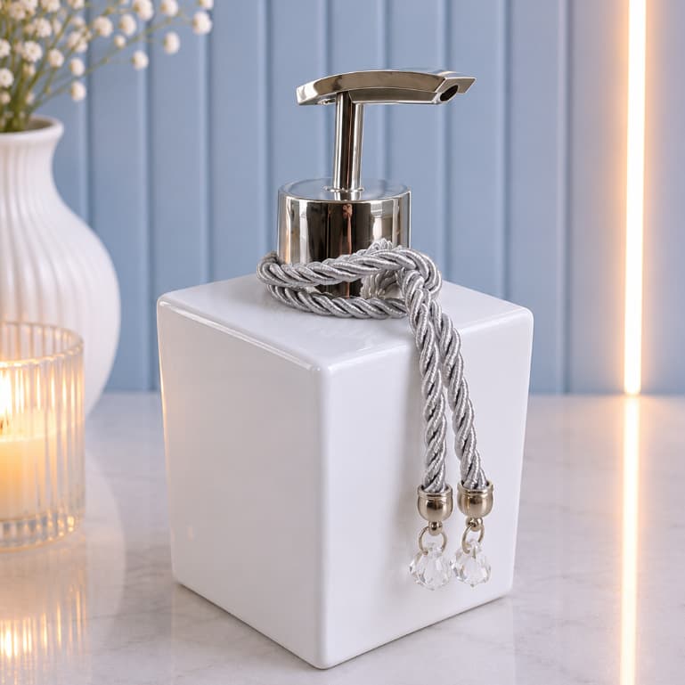 Saboneteira/ Porta Sabonete Líquido Quadrada Branca 250ml Com Válvula Luxo Prime