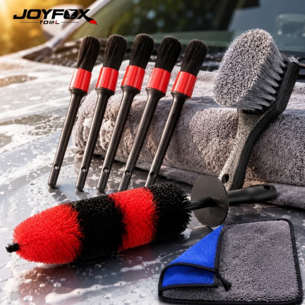 Kit Escovas Limpeza Automotiva 8 Peças para Rodas Pneus Detalhamento Interno e Externo com Pano Microfibra
