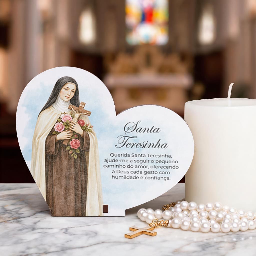 Lembrancinha Católica de Coração Santa Teresinha MDF Decoração para Eventos - Kit de 45 unidades