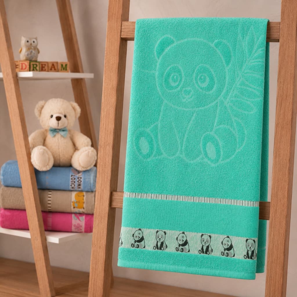 Toalhas De Banho Infantil 100% Algodão 75 X 1,10Cm Barras Com Desenhos Bordados