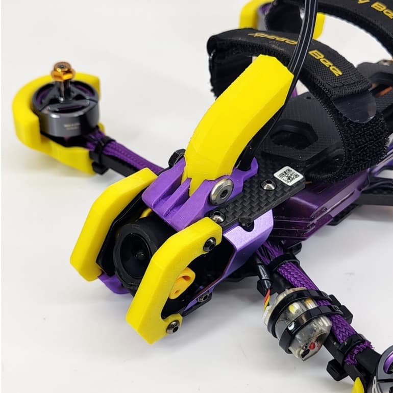 Para-Choque Protetor Drone FPV SpeedyBee Mario 5 TPU 95A Flexível Alta Resistência