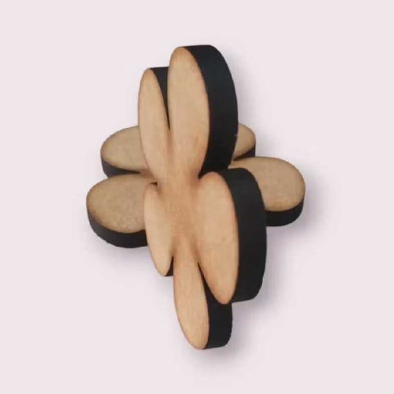 Aplique de flor em mdf 6mm kit com 30unid medindo 2,5cm/ 3cm/4cm/5cm/6cm/7cm
