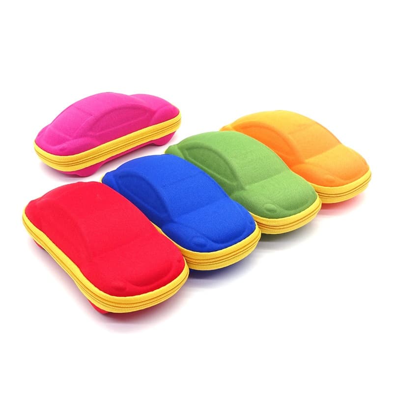 Kit com 10 uns. Caixa De Óculos De Sol Para Crianças Em Forma De Carro Zíper Diversas Cores Nova