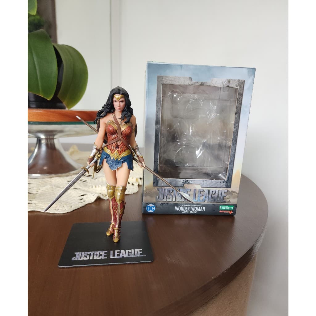 Estatua Mulher Maravilha Wonder Woman Justice League 1/10 Kotobukiya Original