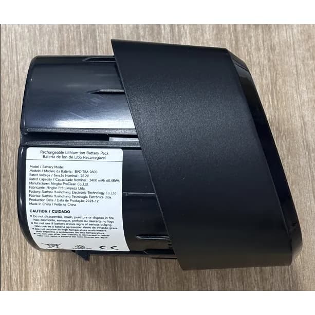 Substituição da bateria do aspirador Redroad W15