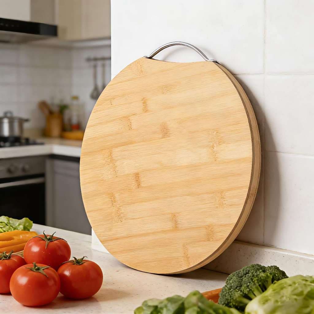 Tábua de Corte Redonda em Bambu Premium para Corte Carne, Churrasco e Legumes com Alça de Metal