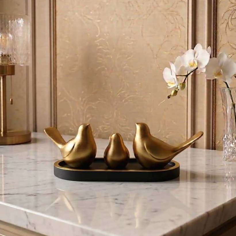 Decoração Família Pássaros Dourados + Bandeja Oval Luxo – Simbolismo União e Paz Enfeite de Mesa.