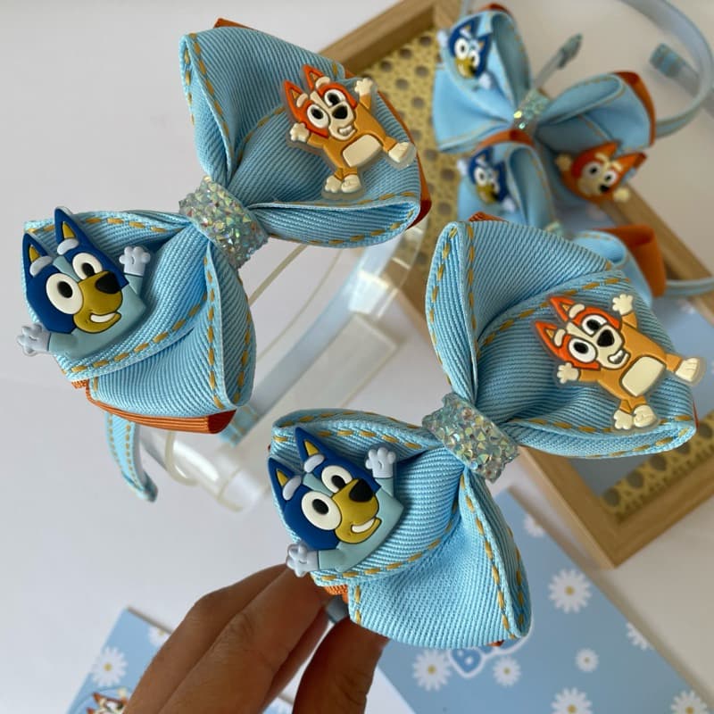 tiara tema bluey e bingo | parzinhos de laço bluey e bingo| laço bluey e bingo