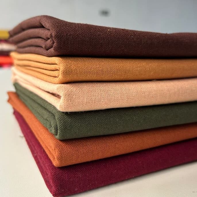 Tecido Linho Misto premium por metro. Perfeito para costura de roupas e decoração. Sofisticação e caimento impecável