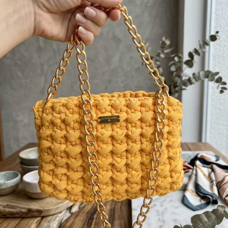 Bolsa de Crochê Feminina em Fio de Malha | Artesanal Elegante e Moderna Bolsa Feminina de Crochê Artesanal