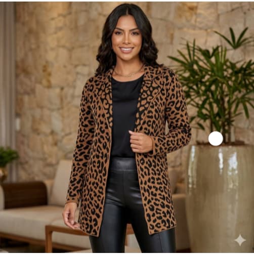 Casaco feminino tipo cardigan estampa onça kimono de frio, sobretudo tricô/tricot