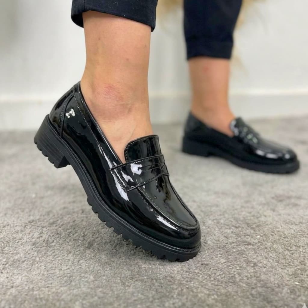 Sapato Feminino Mocassim Verniz Confortável Dia a Dia - LANÇAMENTO