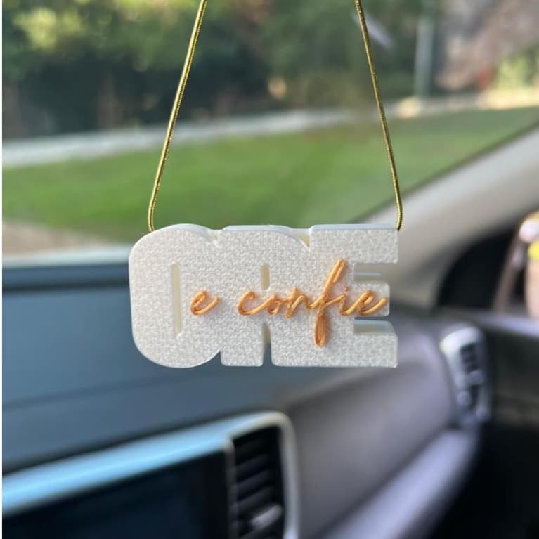 Aromatizador para Carro Ore e Confie Premium Perolado com Dourado (Decorativo e Perfumado)