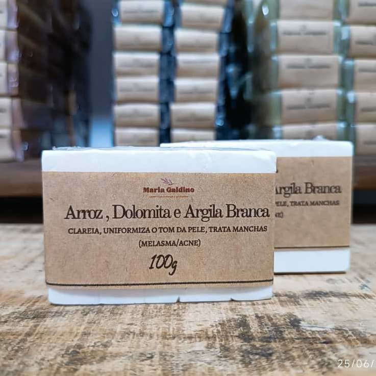 Sabonete de Arroz Com Dolomita e Argila Branca Artesanal
