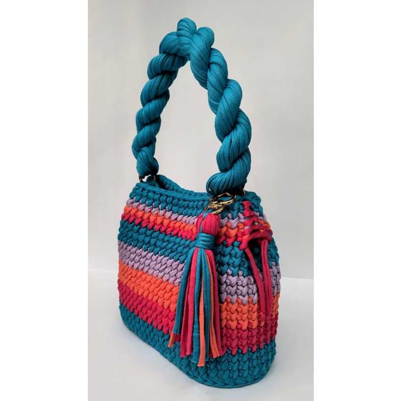 Bolsa de crochê Artesanal colorida com alça trançada