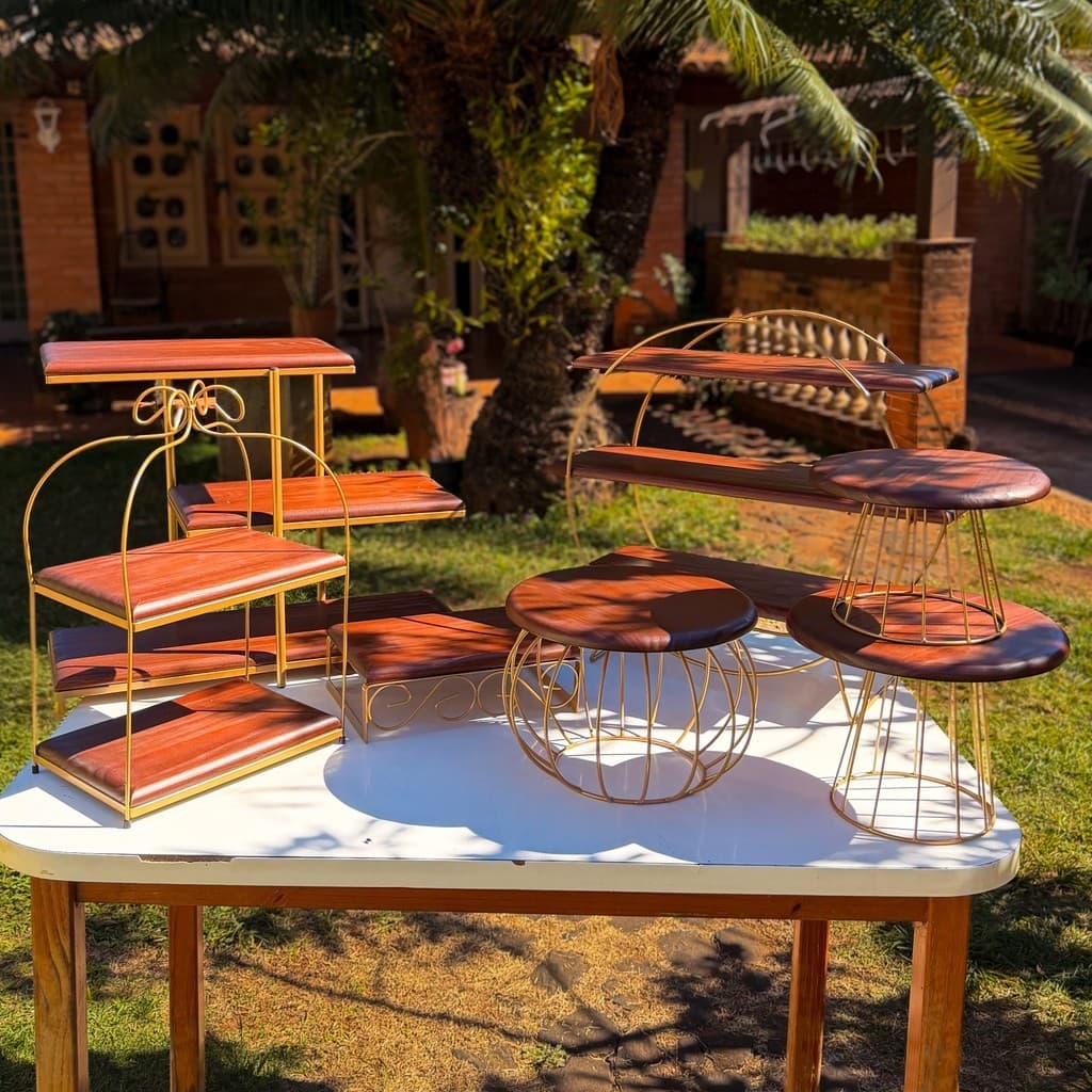 Kit Rustico Para Festa Buffet Com 07 Pecas Na Cor Dourado Elegancia e Charme Para Seus Eventos