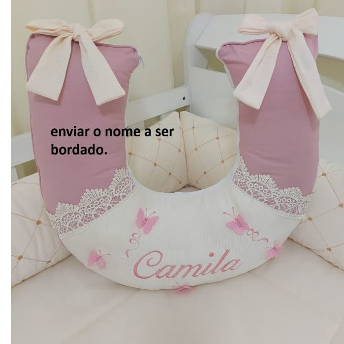 ALMOFADA DE AMAMENTAÇÃO PALHA/COM ROSÊ GRIPIER E BORBOLETAS PERSONALIZAMOS COM NOME DO SEU BEBÊ LUXO
