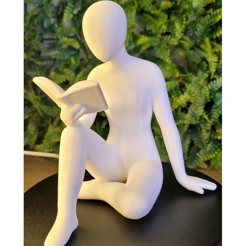 Escultura Decorativa Leitura – Estatueta Moderna para Sala, Escritório e Biblioteca