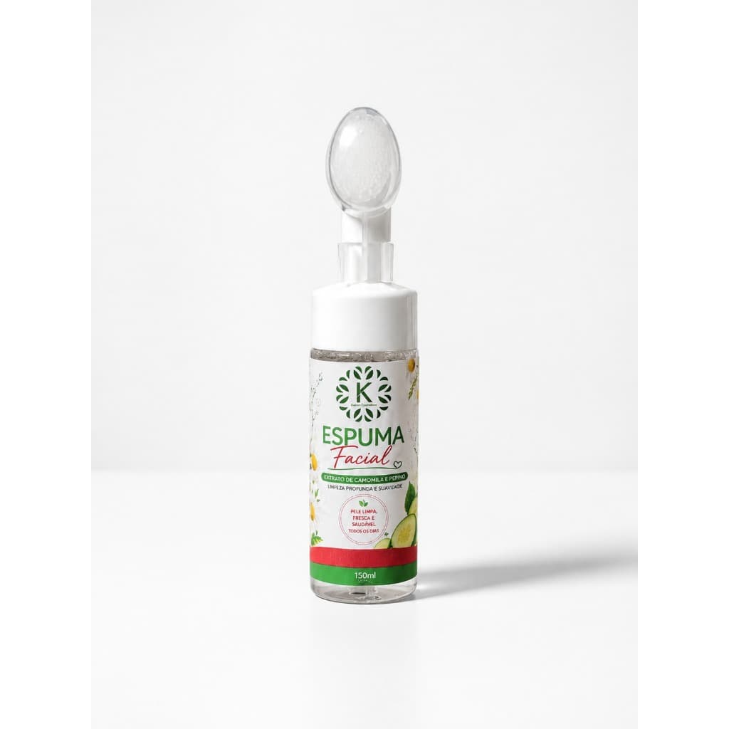 Espuma De limpeza Facial Extrato Camomila e Pepino Pele Limpa e Suavidade 150ml Kairon Cosméticos