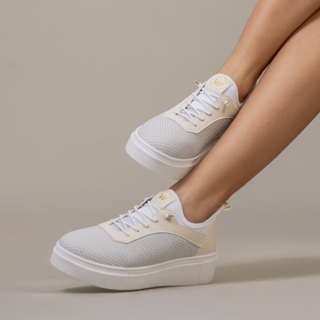Tênis Feminino Casual Calce Fácil Estiloso Confortável Macio Cadarço Elástico Antiderrapante