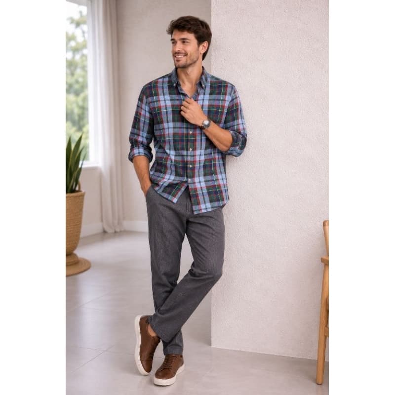 Brechó, Calça masculina, Blusão xadrez, calça risca de giz, bazar, pinterest, blogueiro, desapego.