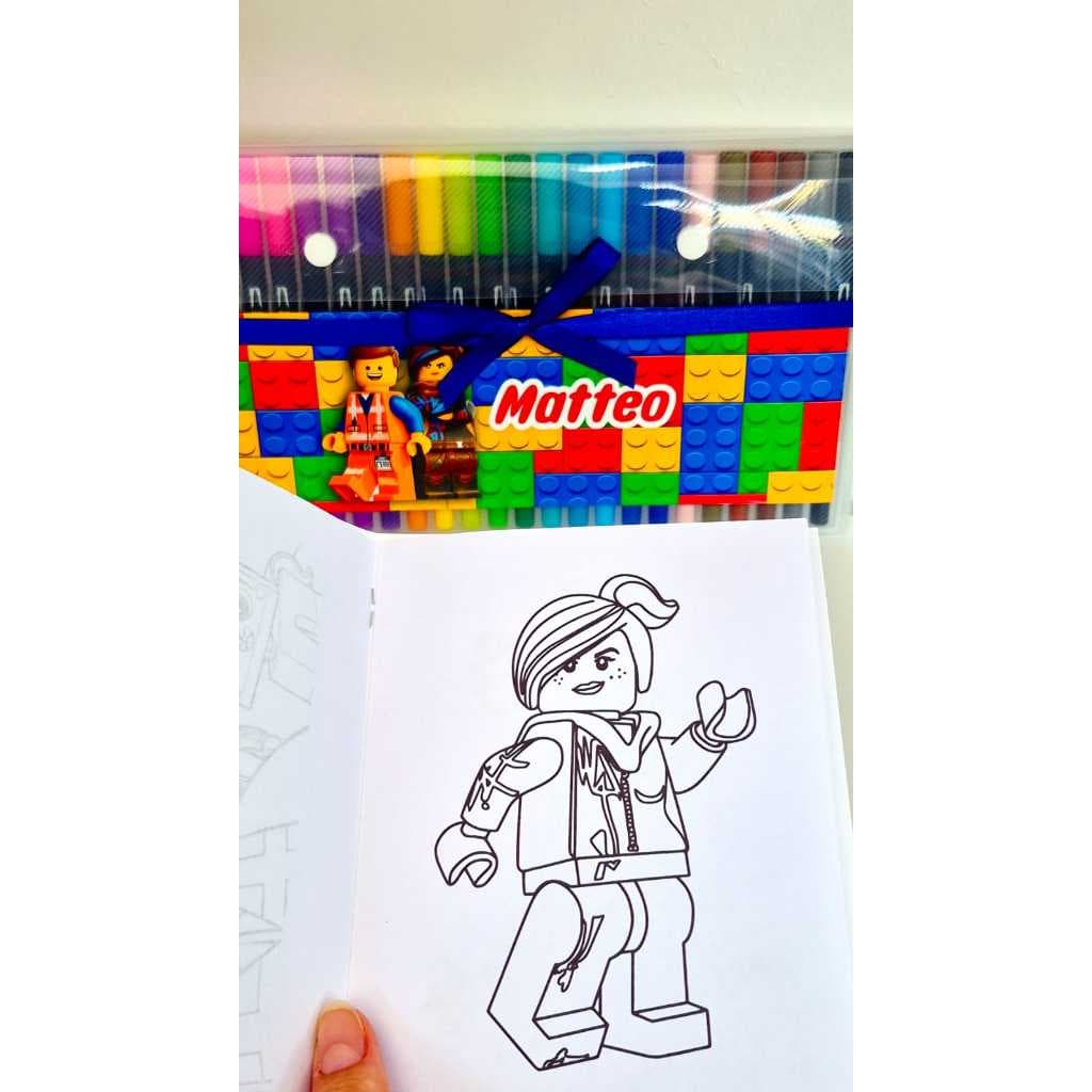 Kit Canetinhas Ponta Dupla Com 24 Cores + Bloquinho de Colorir com o Tema da Sua Festa