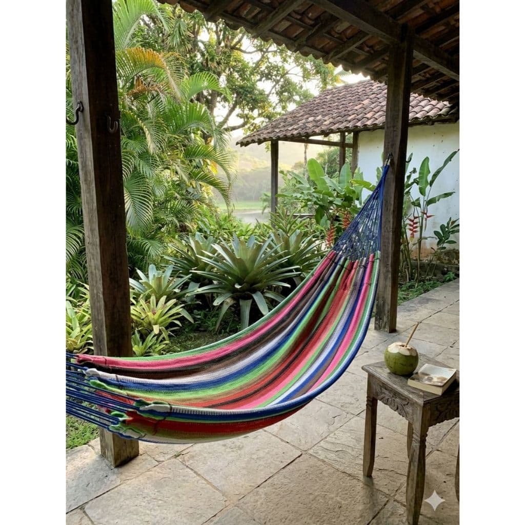 Rede de Dormir Nylon Premium – Leve, Resistente e Super Confortável,ESTILO PRAIA E PISCINA