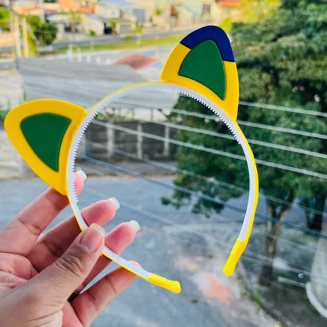 TIARA GABBY CORES DA COPA INFANTIL COM ORELHINHAS 🇧🇷💛💚💙