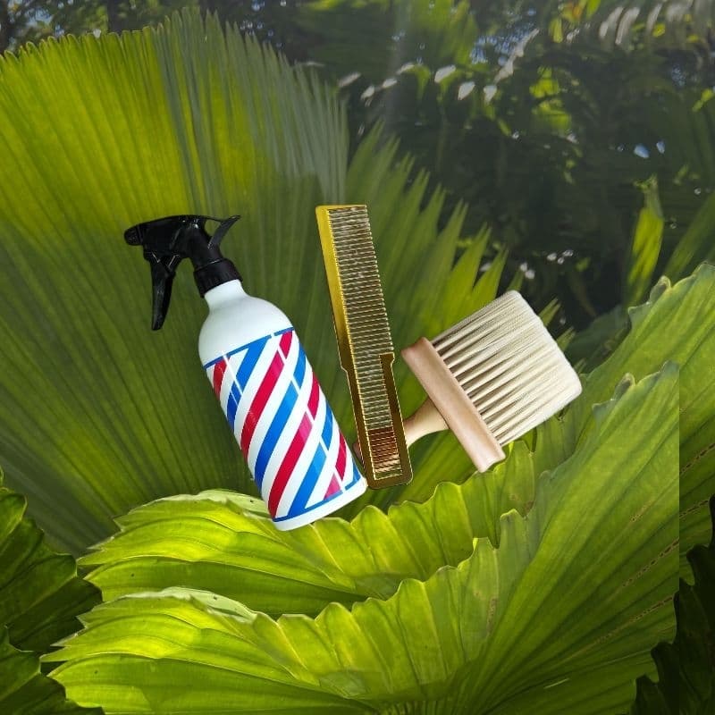 kit Borrifador Alumínio 600ml+Espanador Madeira+Pente Meio Dourado Mofashi Profissional