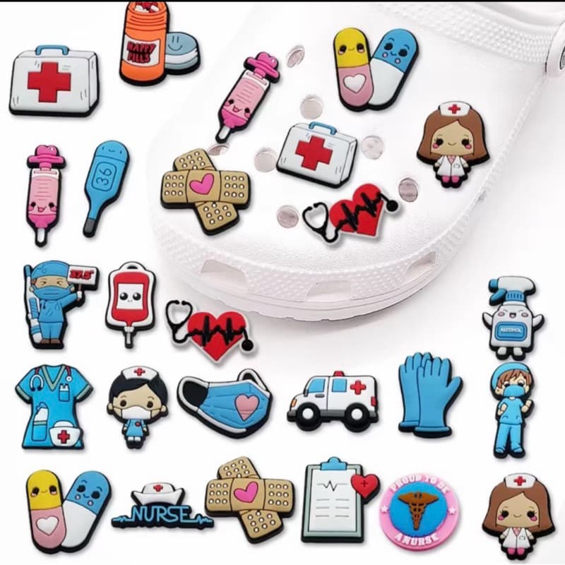 Kit Pins/Bottons Emborrachados Para Babuche - Enfermagem