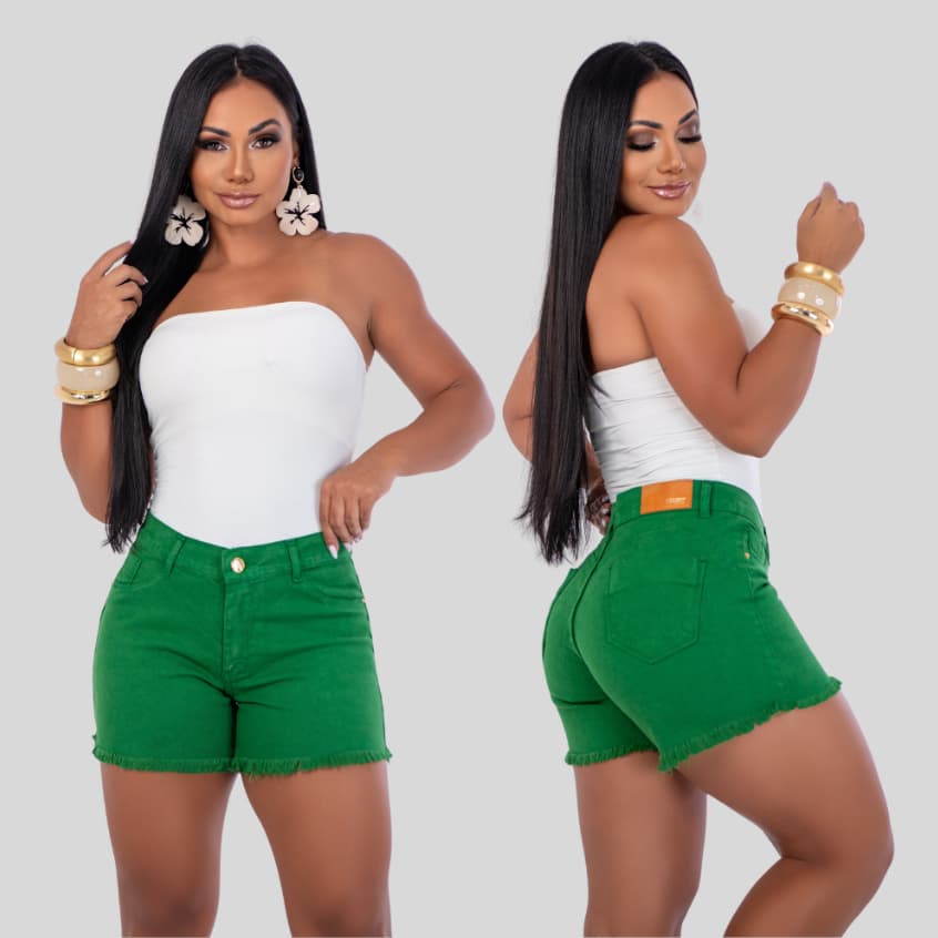 Short Jeans Feminino Verde Com Lycra Modelagem Empina Bumbum Cintura Alta Barra Desfiada
