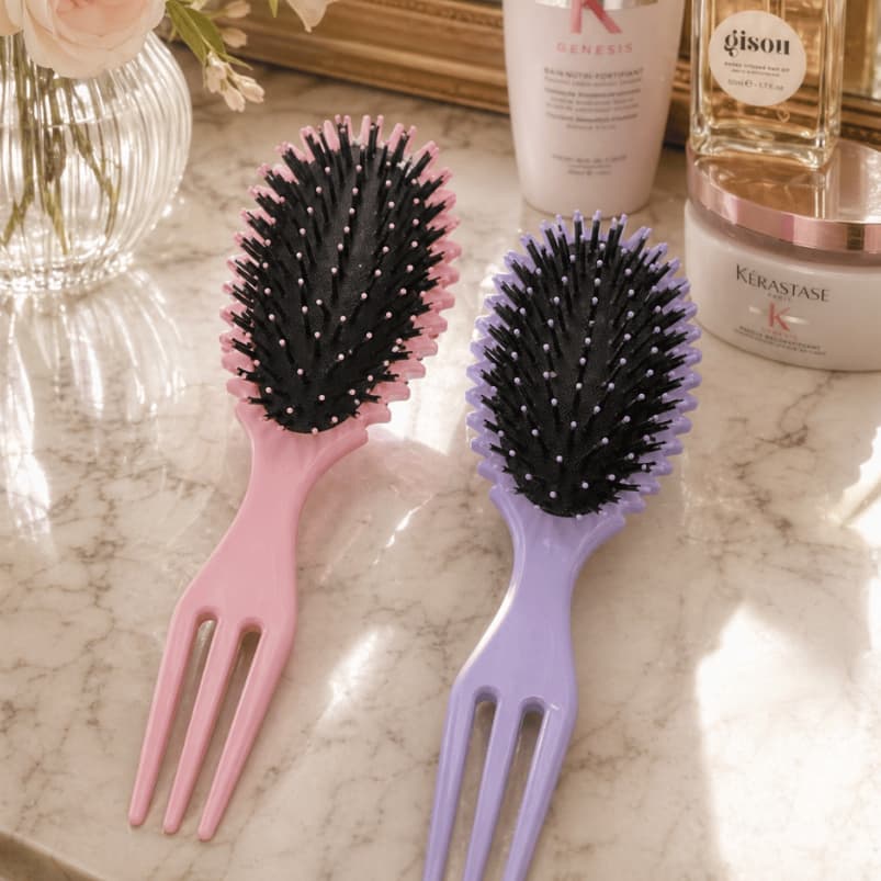 Escova de Cabelo Desembaraçante – Conforto e Brilho Diário