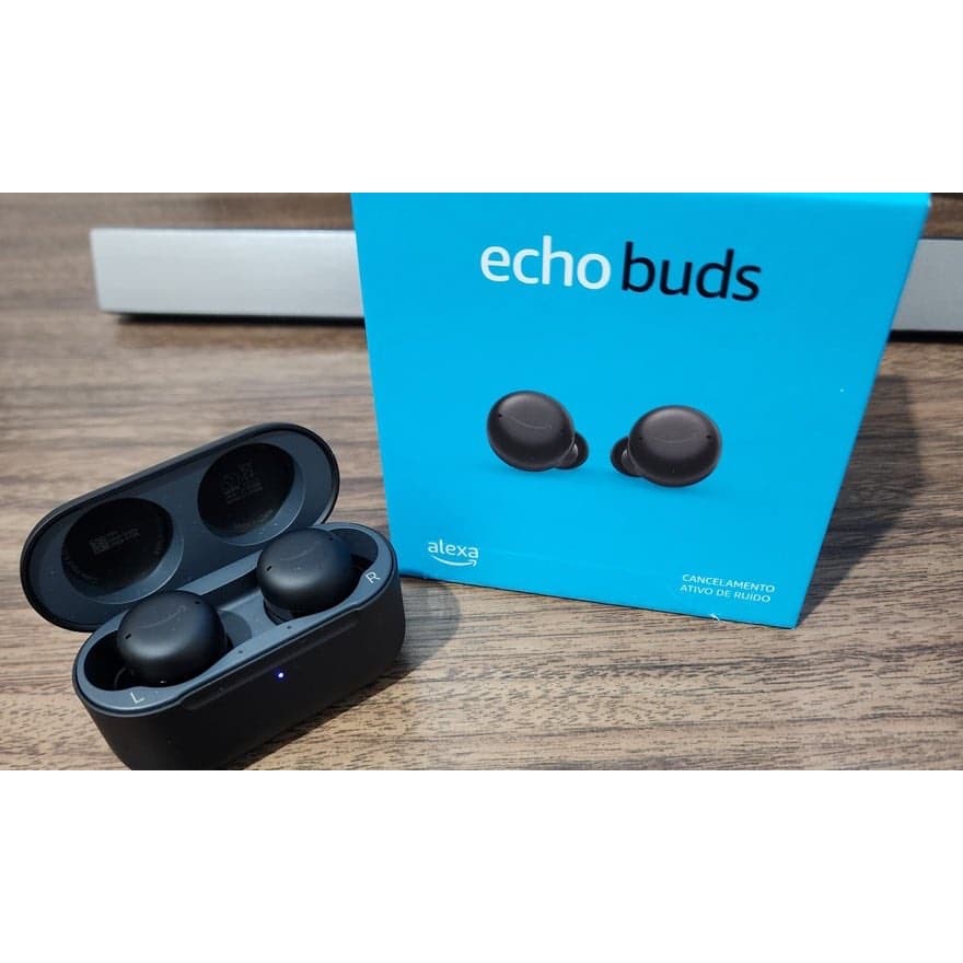 Fone Amazon Alexa Echo Buds (2ª geração), cancelamento de ruído ativo e comando de voz