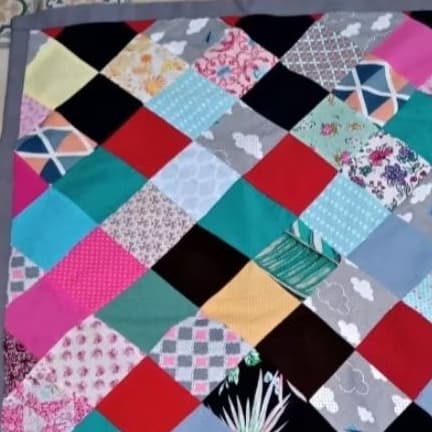 5 kl DE RETALHOS GRANDE 20x20cm LINDAS CORES PARA COLCHAS TAPETES PATWORK