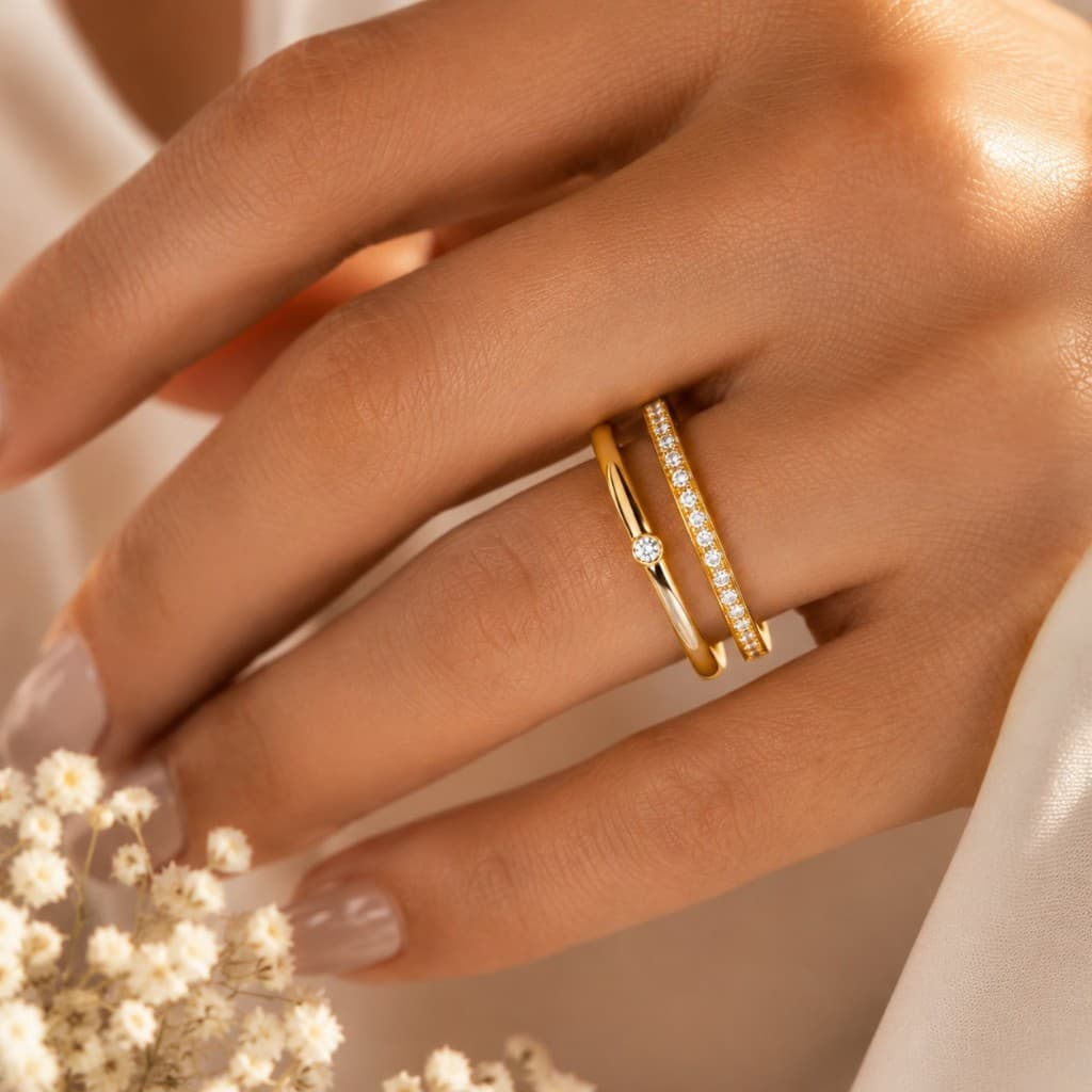 Kit Aliança Feminina Cravejada 3mm Dourado + Aparador Lisa Com Zircônia Elegante Delicado Premium