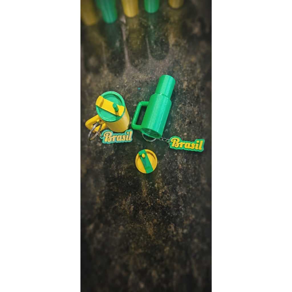 Chaveiro Copo Brasil Personalizado 8cm – Porta Batom / Porta Objetos