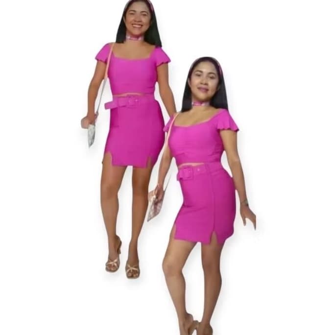 CONJUNTO BALADA SAIA E BLUSA COM PEQUENAS FENDAS, NÃO ACOMPANHA CINTO,PERFEITO PARA BALADA,FESTAS.