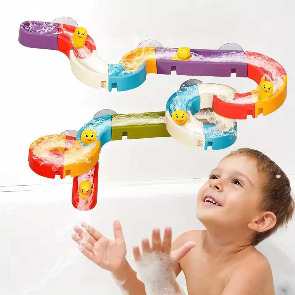 Pista de Banho Infantil Tobogã dos Patinhos - Jogo de Água Criativo (34 Peças)