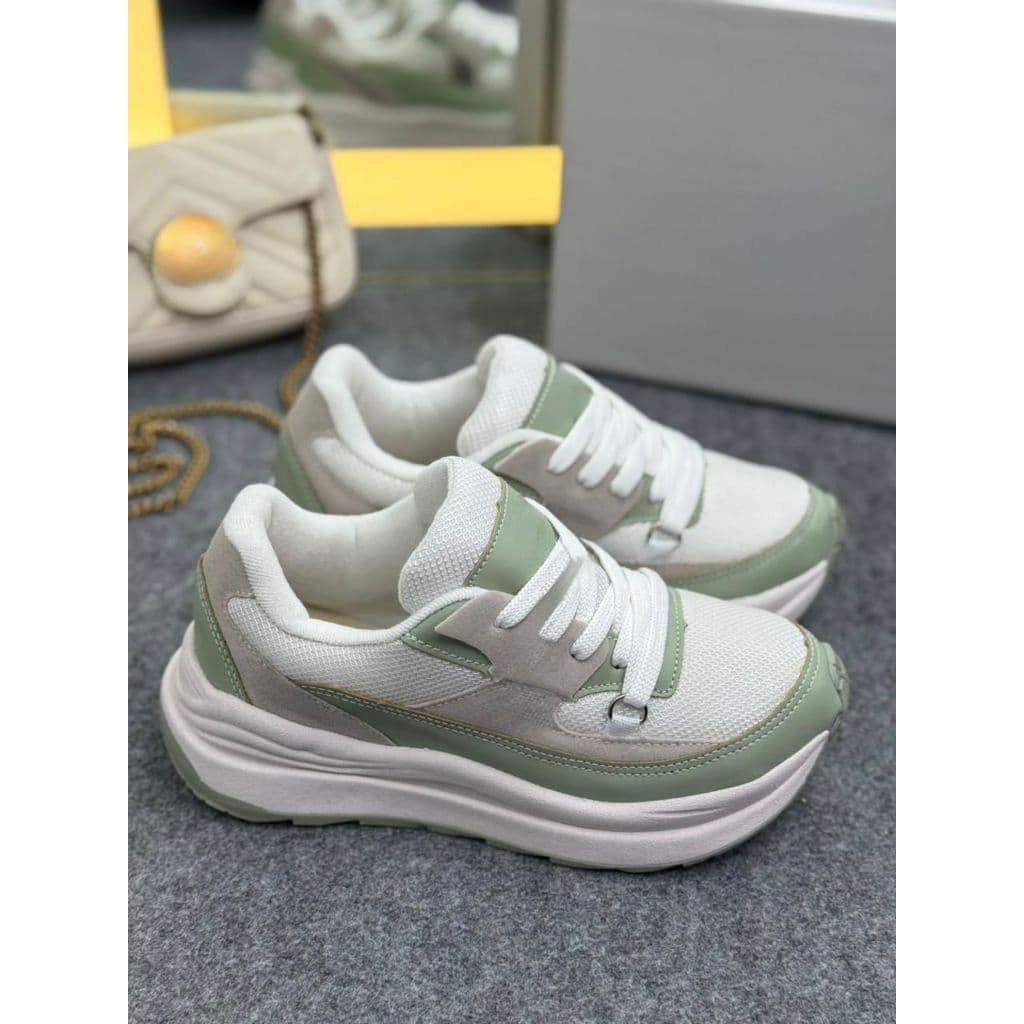 Tênis Casual Feminino Lançamento Tendência 2026 Branco