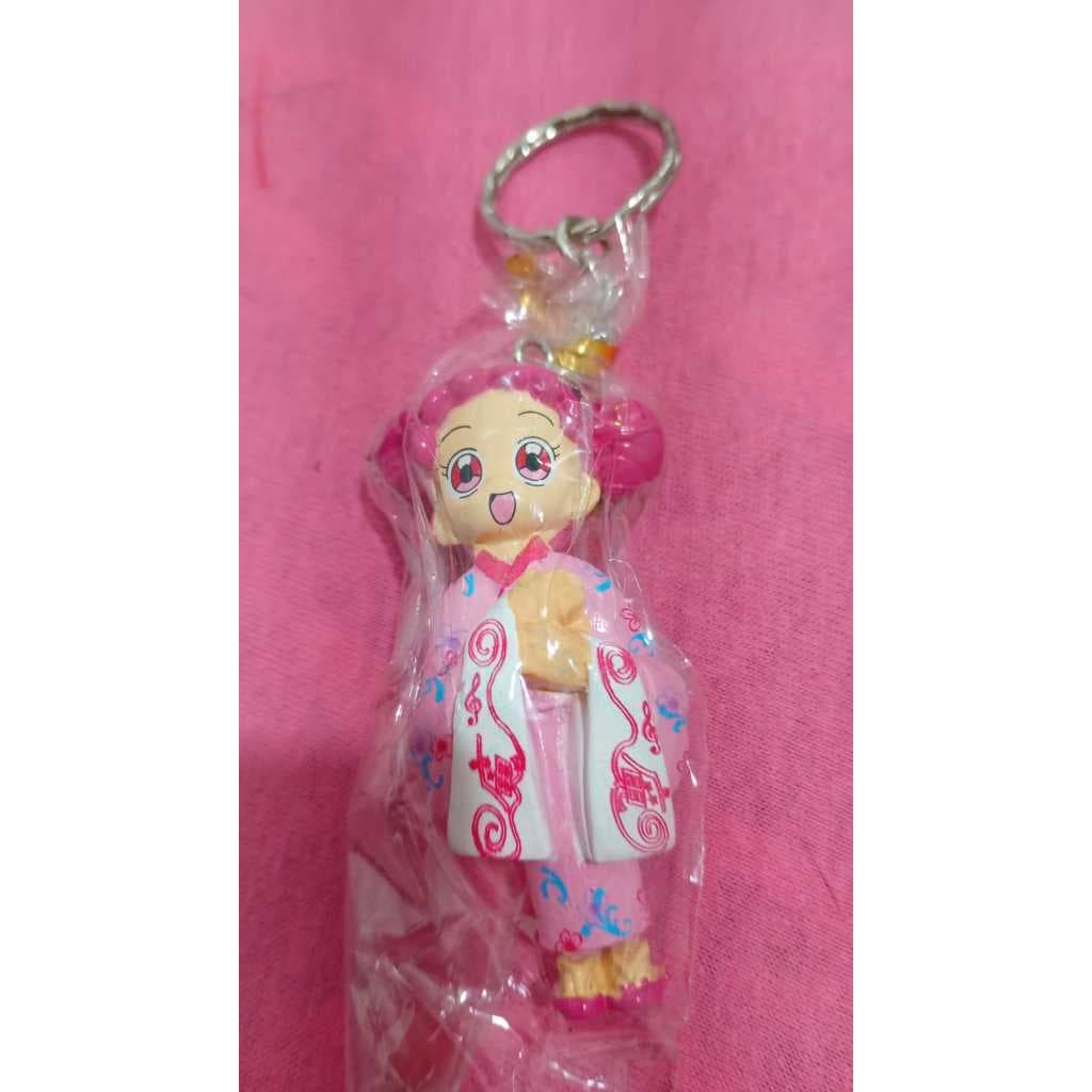CHAVEIRO BONEQUINHA JAPONESA NA COR ROSA