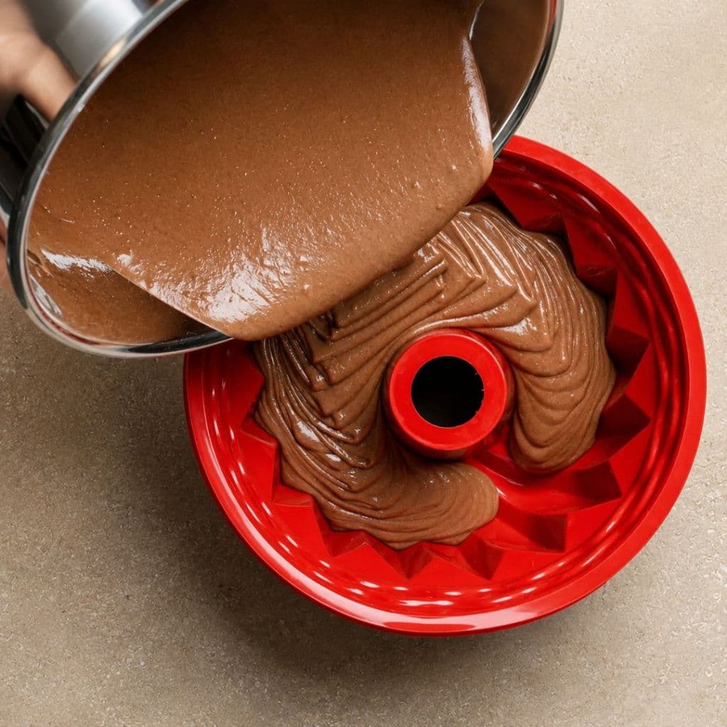 Assadeira de Silicone para Bolo e Pudim Vermelha Preto Cozinha Doméstica Resistente ao Calor