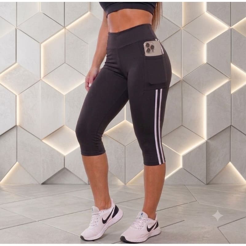 Calça Feminina leg Corsário Capri Com Listras Laterais/Bolso Lateral/Modeladora Não Marca/Premium